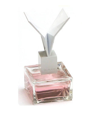 Plastique .. 50ml (   )